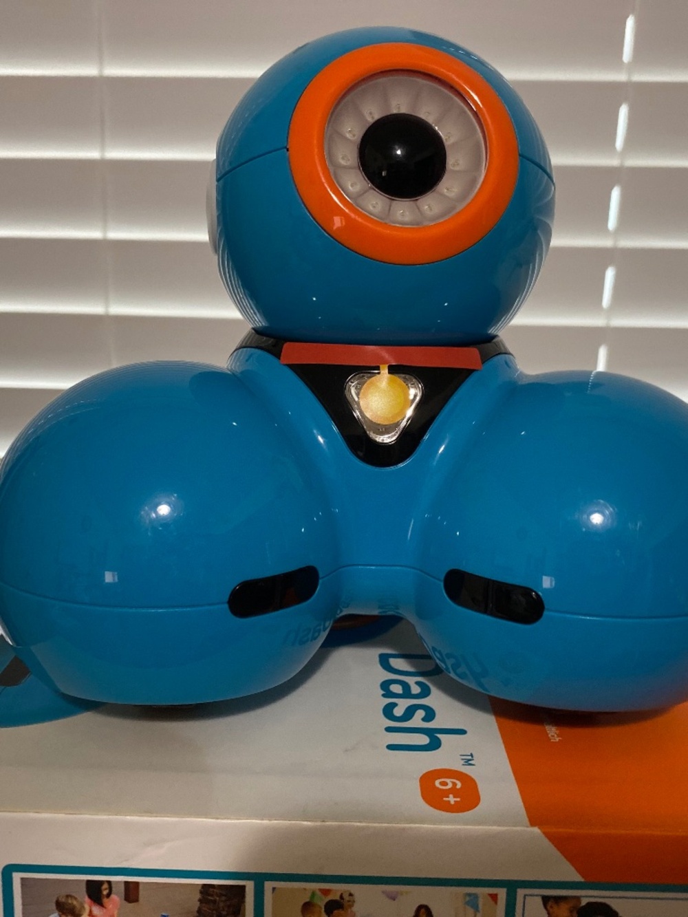 Dash smart robot by Wonder workshop in original box